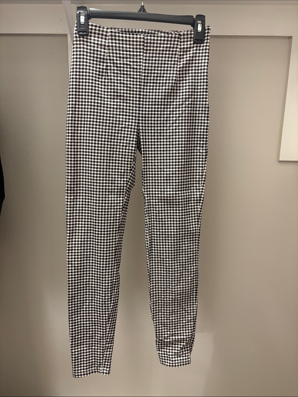 Forever 21 Black and White Gingham Men’s Chinos